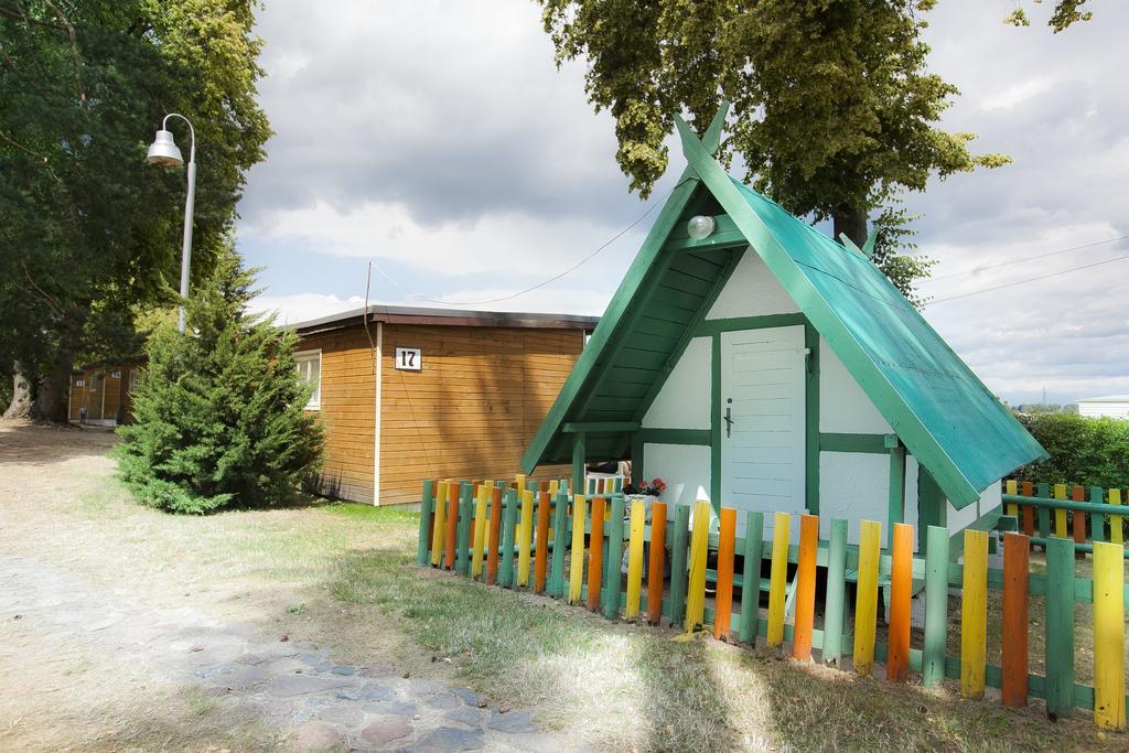 Osrodek Wypoczynkowy Wagabunda Otel Mikołajki Dış mekan fotoğraf